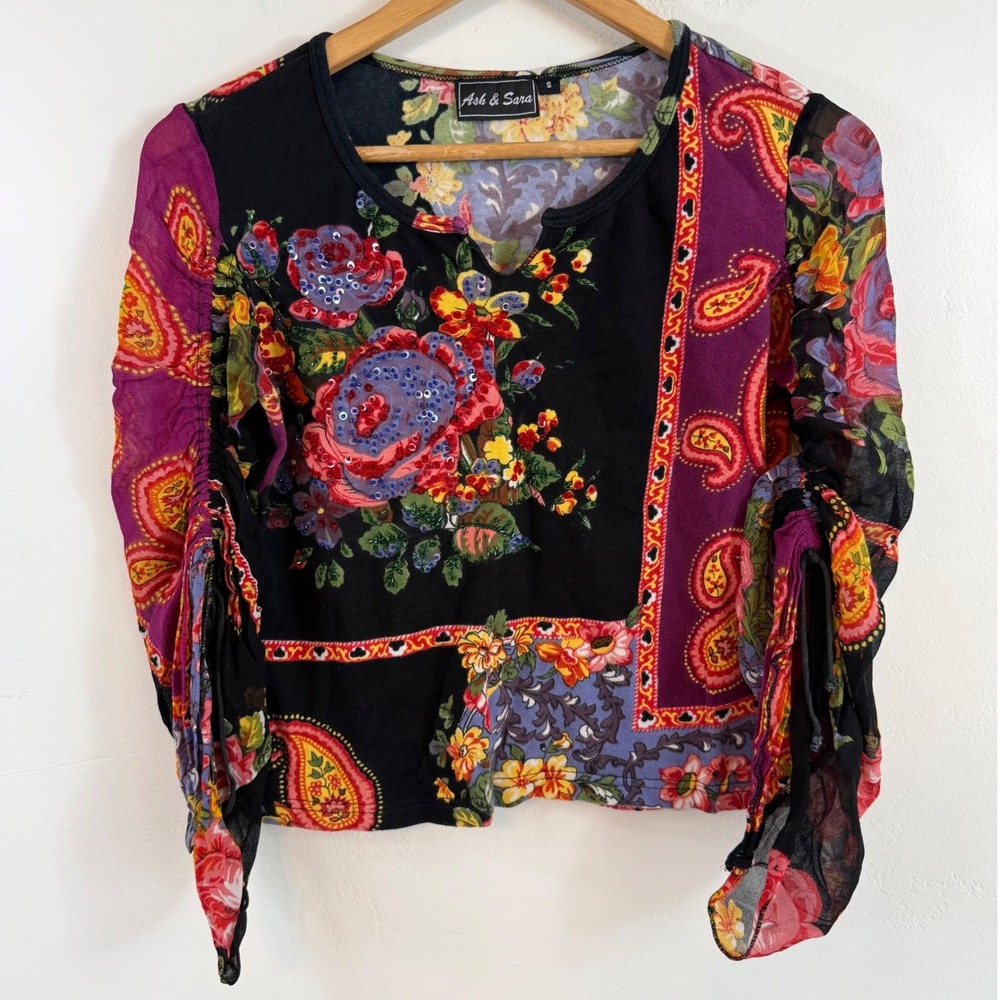 Ash & Sara Floral Beaded Top Black Paisley Bell‎ Sleeve Boho Y2K Whimsygoth S